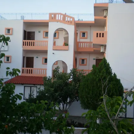 Apartament Pentari *